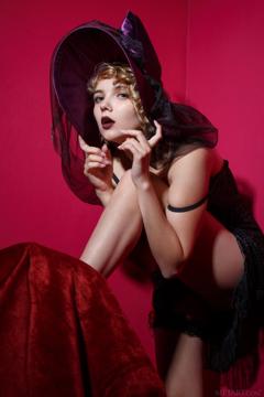 Chanel Fenn in Metart set Presenting Chanel Fenn