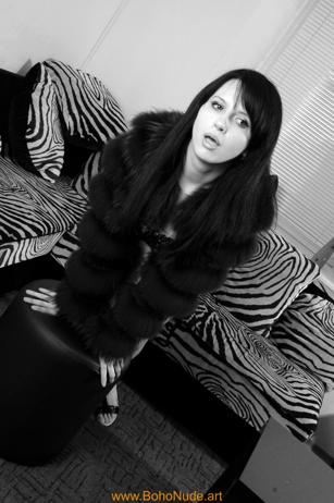 Galiya in Boho Nude Art set Black Arctic Fox