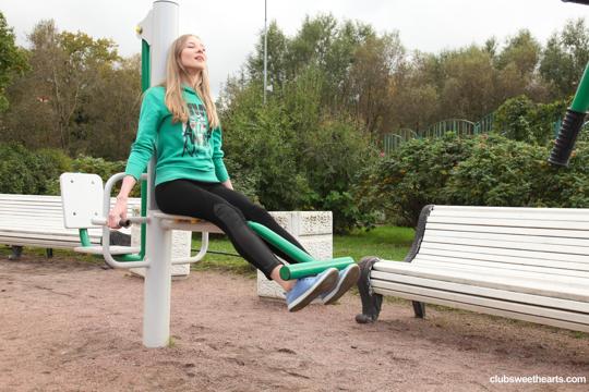 Nikol B and Sofia D in Club Sweethearts set #40639