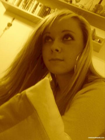 Naomi I in Club Sweethearts set #33636