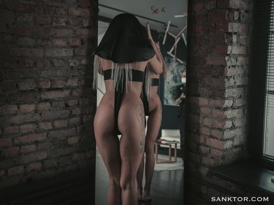 Mila in Sanktor set Nun Escapades