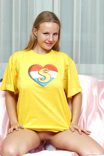 Katie C in Club Sweethearts set #24252