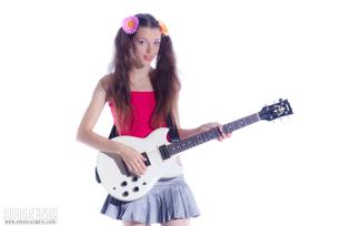 Sunny in Amour Angels set Rock'N'Roll