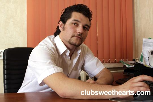 Elly B in Club Sweethearts set #10689