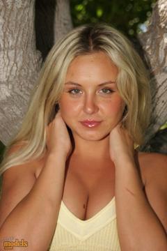 Kierra in Matts Models set #1587