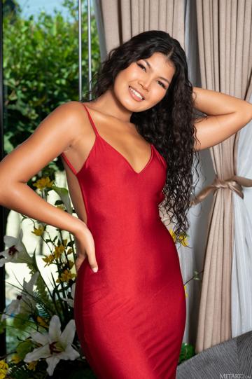 Kathai in Metart set Lustrous Red