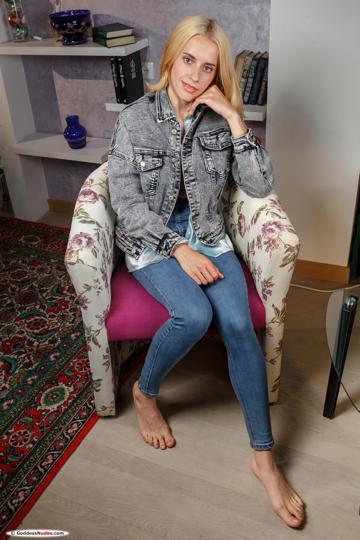 Anoli Angel in Goddess Nudes set Anoli Angel 1