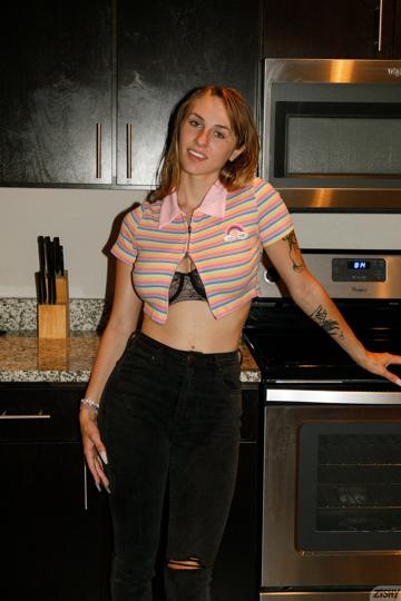 Angel Youngs in Zishy set The Young Ones