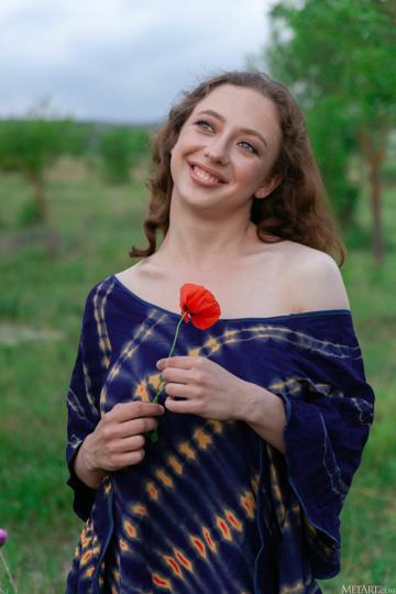 Esenia in Metart set Presenting Esenia