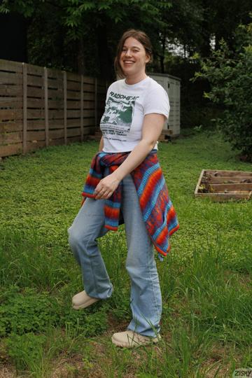 Riley Nixon in Zishy set Backyard Portraits