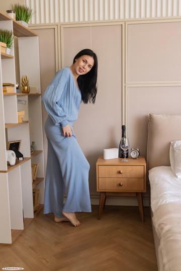 Kris Si in Goddess Nudes set Kris Si 1