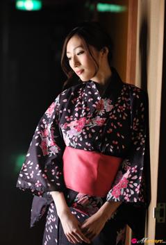 Julia in All Gravure set Geisha Heart