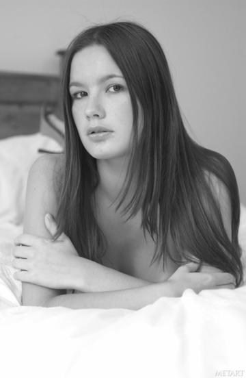 Alissa B in Met Art set Misteria