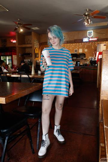 Vonnie Bean in Zishy set No Pants Pizza