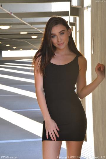 Veronica in Ftv Girls set Modeling In Black