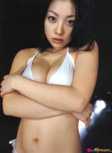 Minako Komuki in All Gravure set Koko