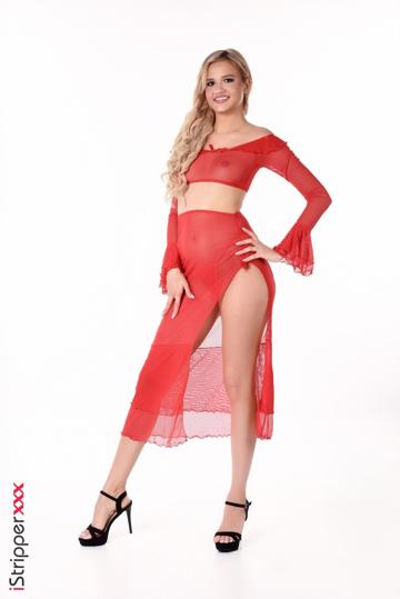 Novella Night in Istripper set Feeling Spicy