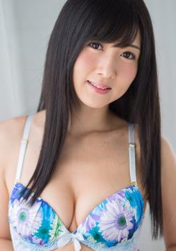 Hibiki Ohtsuki in All Gravure set Floral Beauty