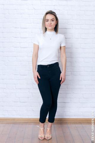 Sandra in Test Shoots set Web programmer